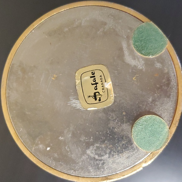 Brass Vase Vintage - Picture 6 of 6